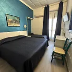 Hotel Rey